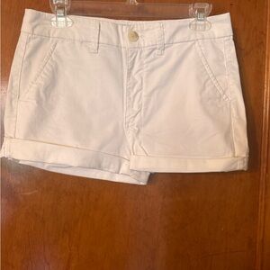 American Eagle white fabric shorts